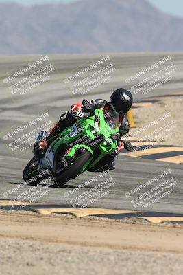 media/Oct-02-2025-Racers Edge (Thu) [[2c91cb6ab3]]/3-B Group/Session 4-Turn 12 (1pm)/